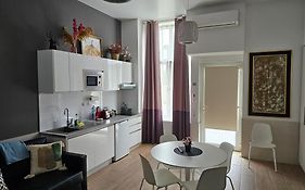 Las Artes Luxury Double Room
